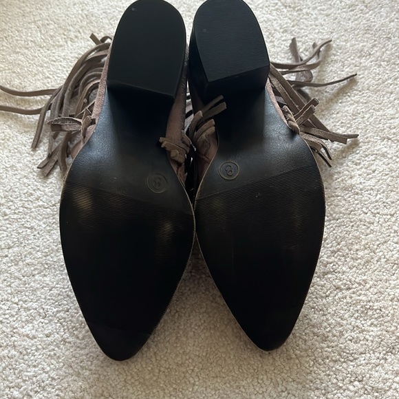 EUC Faux Suede Fringe Booties || Size 8 - Picture 2 of 4